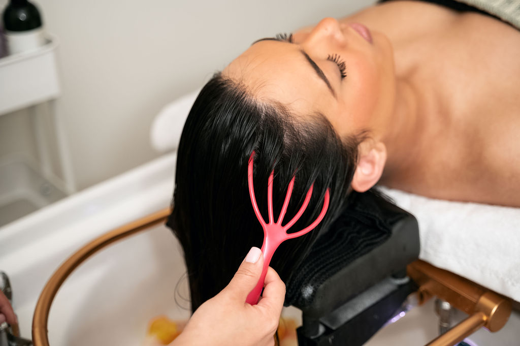 hair massage spa